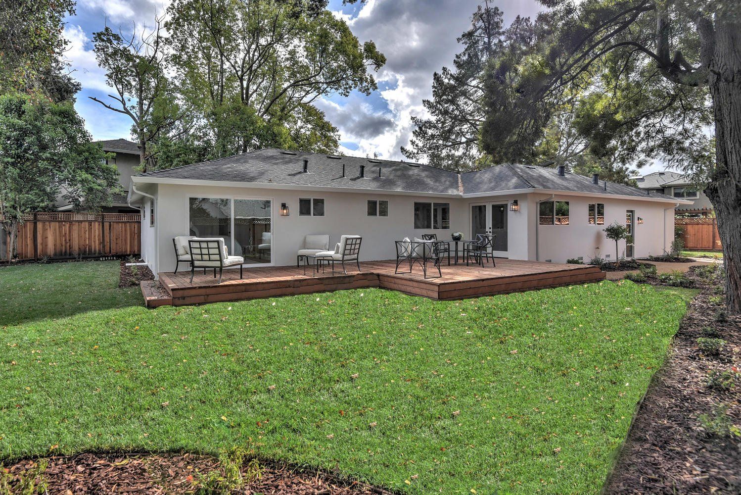 1274 Orange Ave Menlo Park CA-large-018-26-Backyard-1499x1000-72dpi