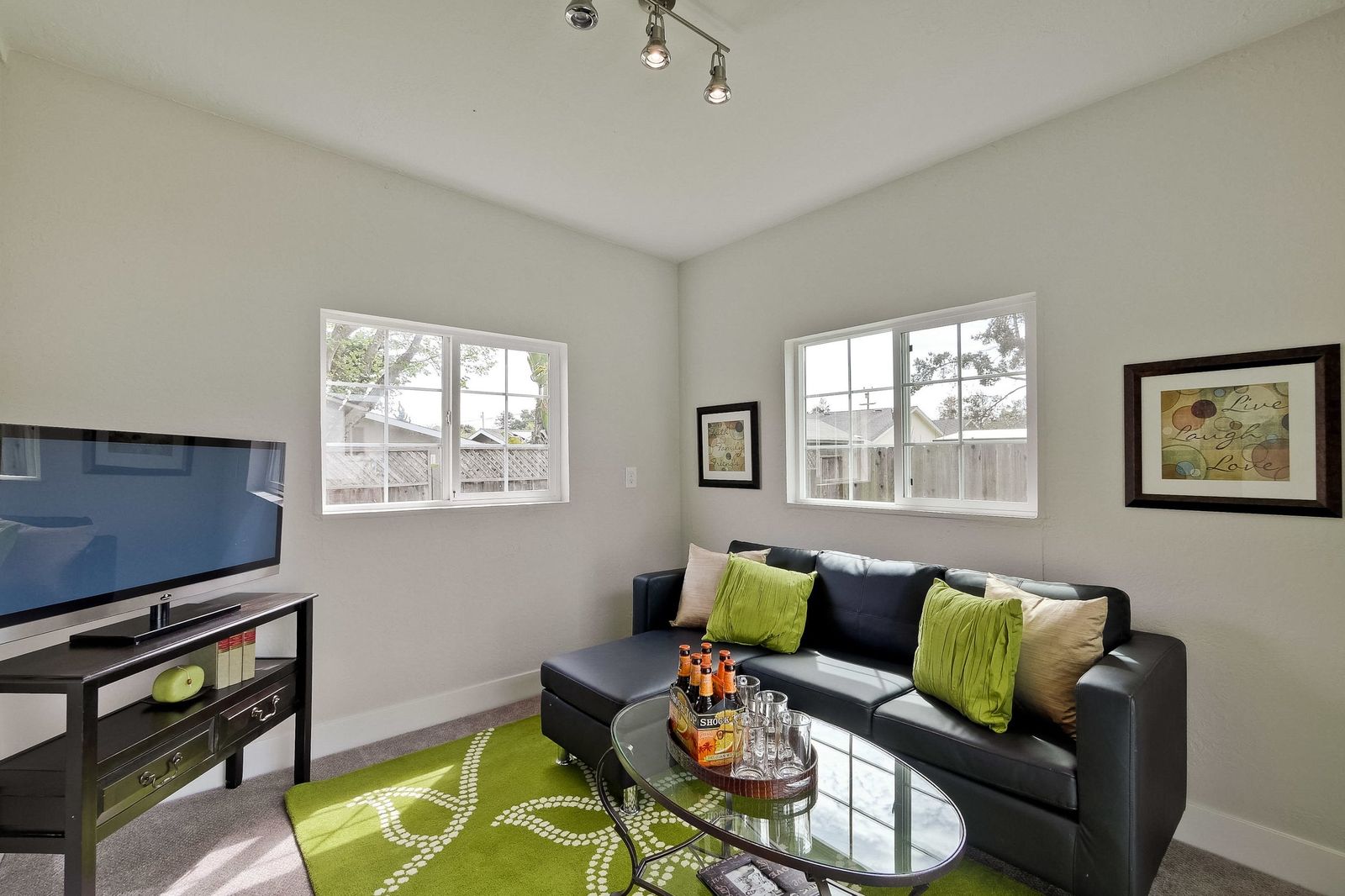 220 Seaside Street-055-25-Studio