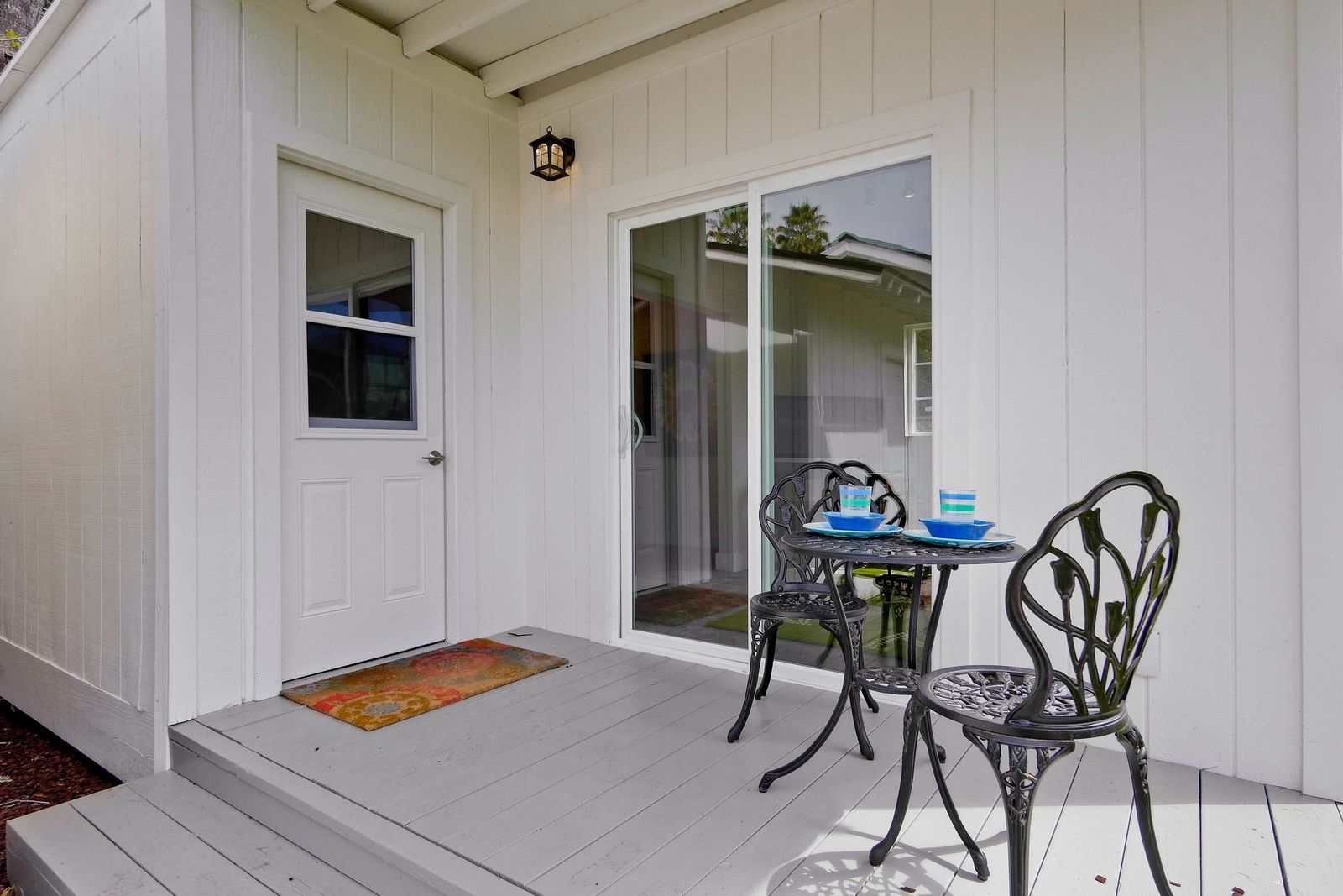 220 Seaside Street-054-51-Studio