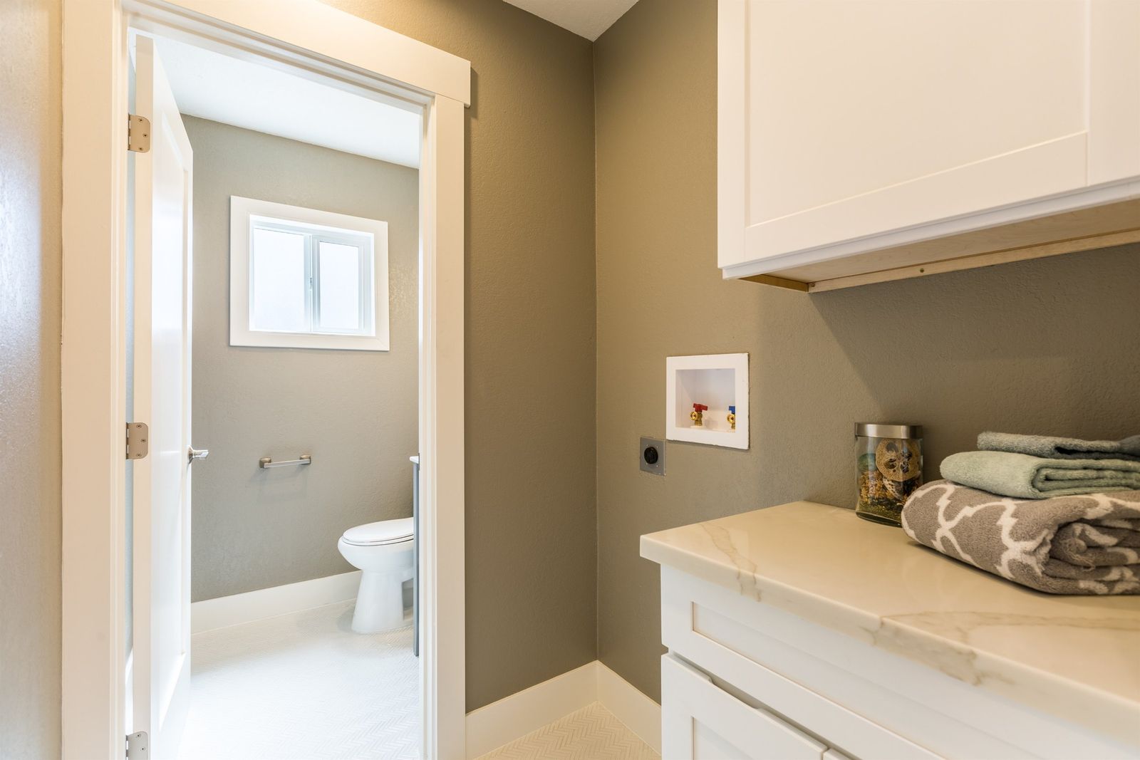 013_Laundry Room