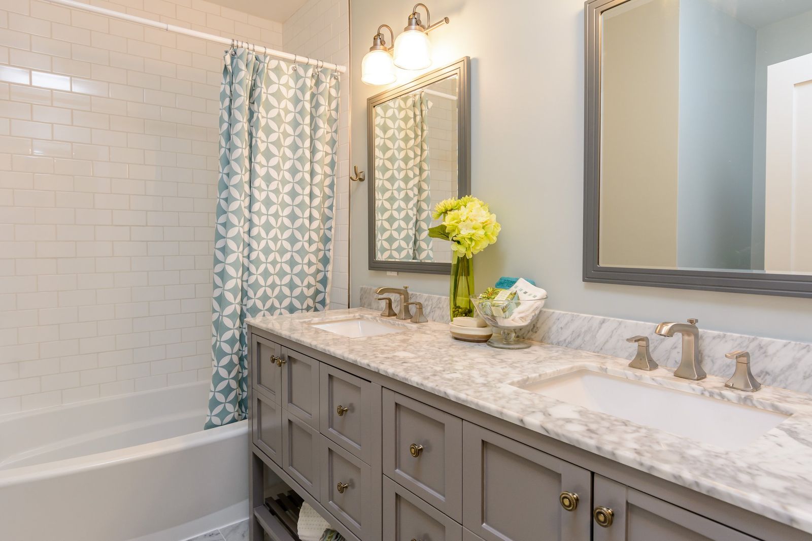 016_Bathroom