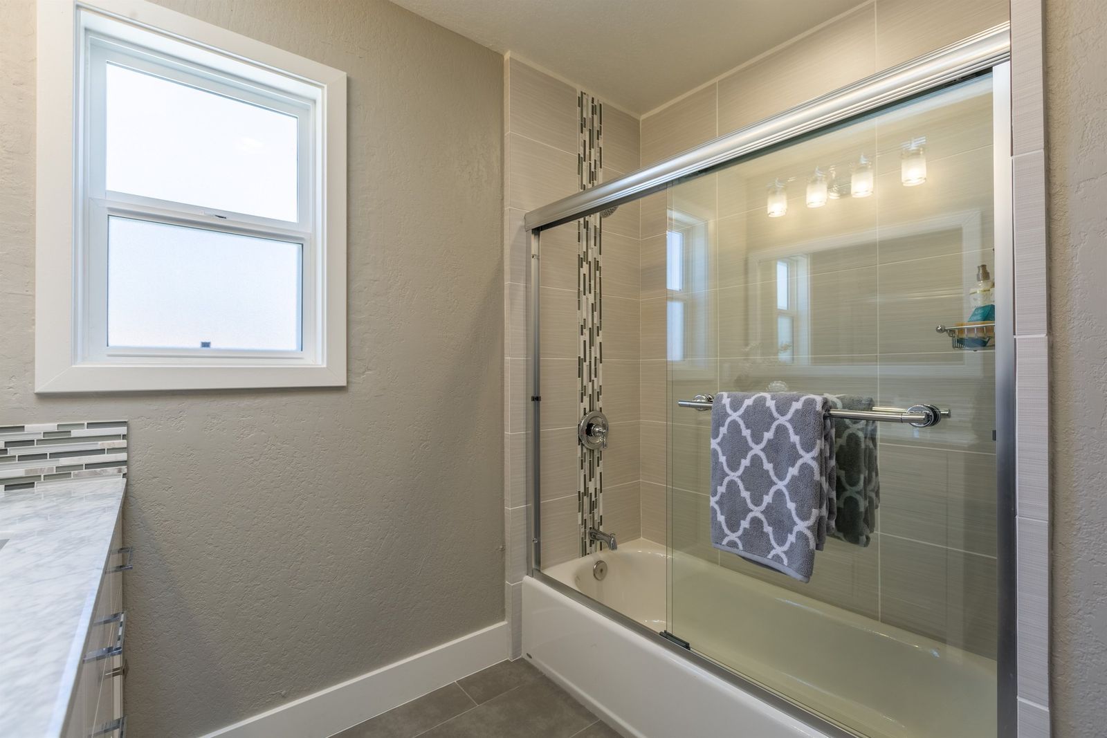 017_Bathroom